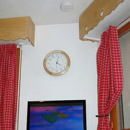 Apartment Christina 11 *